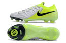 Chuteira Nike Phantom GX II FG - Verde e Branco - Pack Mad Voltage