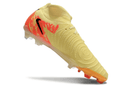 Chuteira Nike Phantom Luna Elite NU FG Laranja e Amarelo com design inovador e ajuste anatômico.
