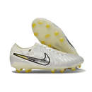 Chuteira Nike Tiempo 10 Elite FG Prateada - design sofisticado em prateado e preto.