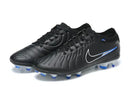 Chuteira Nike Tiempo Legend 10 FG - Preta e Azul - Pack Shadow, ideal para futebol, com design clássico e desempenho superior.