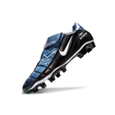 Chuteira Nike Total 90 FG Preta e Azul com design ergonômico e tecnologia de ponta para futebol.