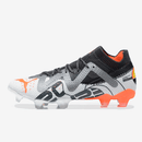 Chuteira Puma Future Ultimate FG Cinza, Branca e Laranja vista lateral com design moderno