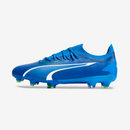 Chuteira Puma Ultra Ultimate FG Azul, modelo leve e responsivo para desempenho máximo em campo.