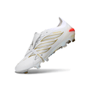 Chuteira Adidas Predator Elite FG 26 Tongue - Branca "Beckham" com detalhes em dourado e sola para campo.