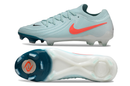 Chuteira Nike Phantom GX II FG - Branca e Azul claro -  Pack Mad Energy