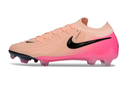 Chuteira Nike Phantom GX II FG - Rosa e Preta - Pack Prism