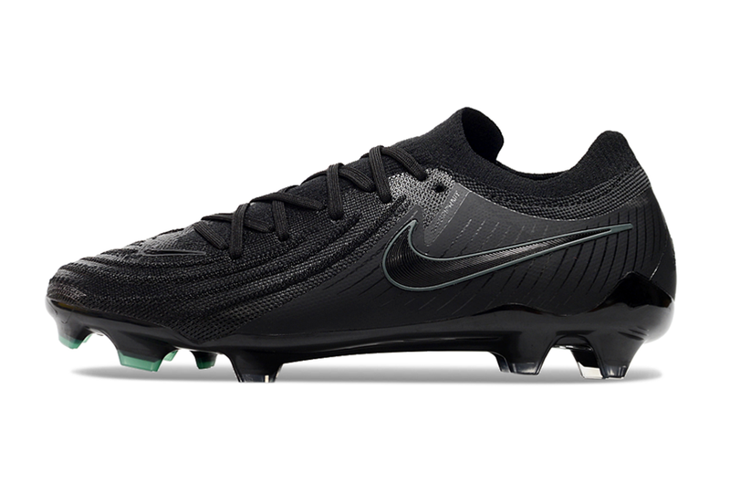 Chuteira Nike Phantom GX II FG - Preta