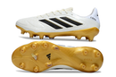 Chuteira Adidas Copa Pure III Elite FG - Branca e Dourada com sola FG e design elegante.