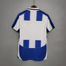 Camisola de futebol FC Porto Home 03/04 Retro Branco vista traseira, design elegante em azul e branco.