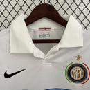 Camisa do Inter de Milão Away 09/10 Retro, detalhe do colarinho e logo, modelo M, Nike.