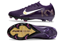 Nike Mercurial Vapor 16 KM Edição Especial FG Roxa com design em roxo e sola FG para máximo desempenho.