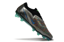 Chuteira Nike Phantom 6 Elite AG Preta e Dourada - "EA FC"