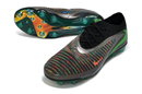 Chuteira Nike Phantom 6 Elite AG Preta e Dourada - "EA FC"